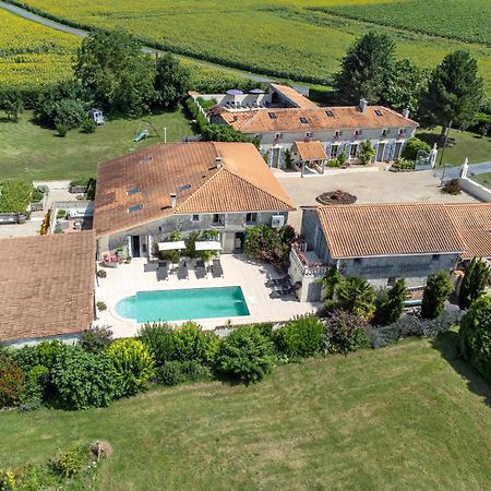 Domaine Chez Les Rois Bed & Breakfast Berneuil  Dış mekan fotoğraf
